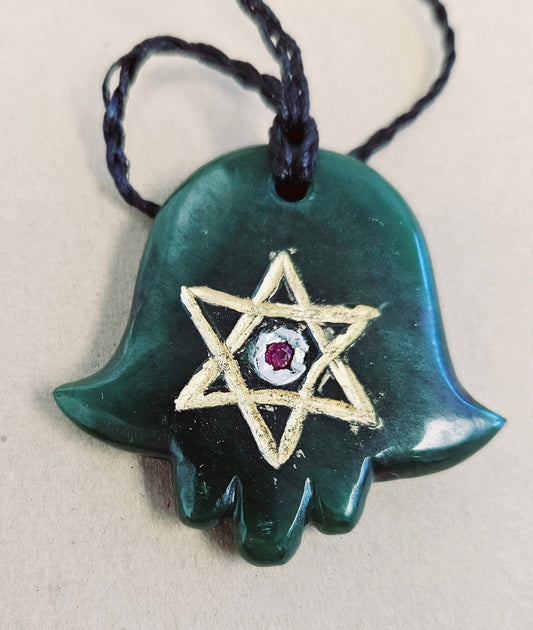 Chamsah with gold star and ruby eye