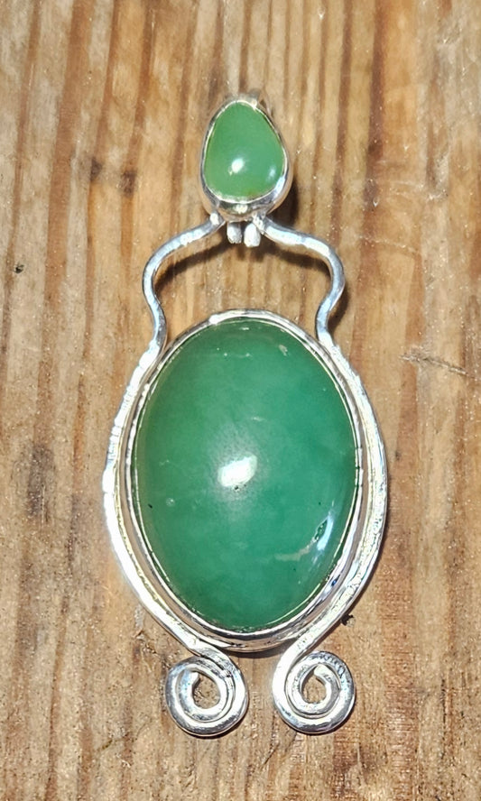 Australian Chrysoprase in sterling silver pendant with 18 inch sterling silver chain, pendant only.