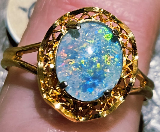 Opal Ring in Gold
